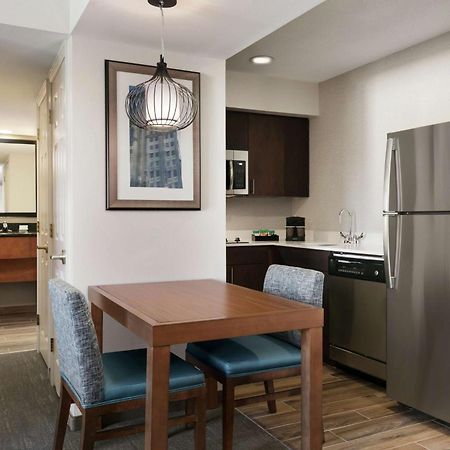 Homewood Suites By Hilton Kansas City Airport Esterno foto