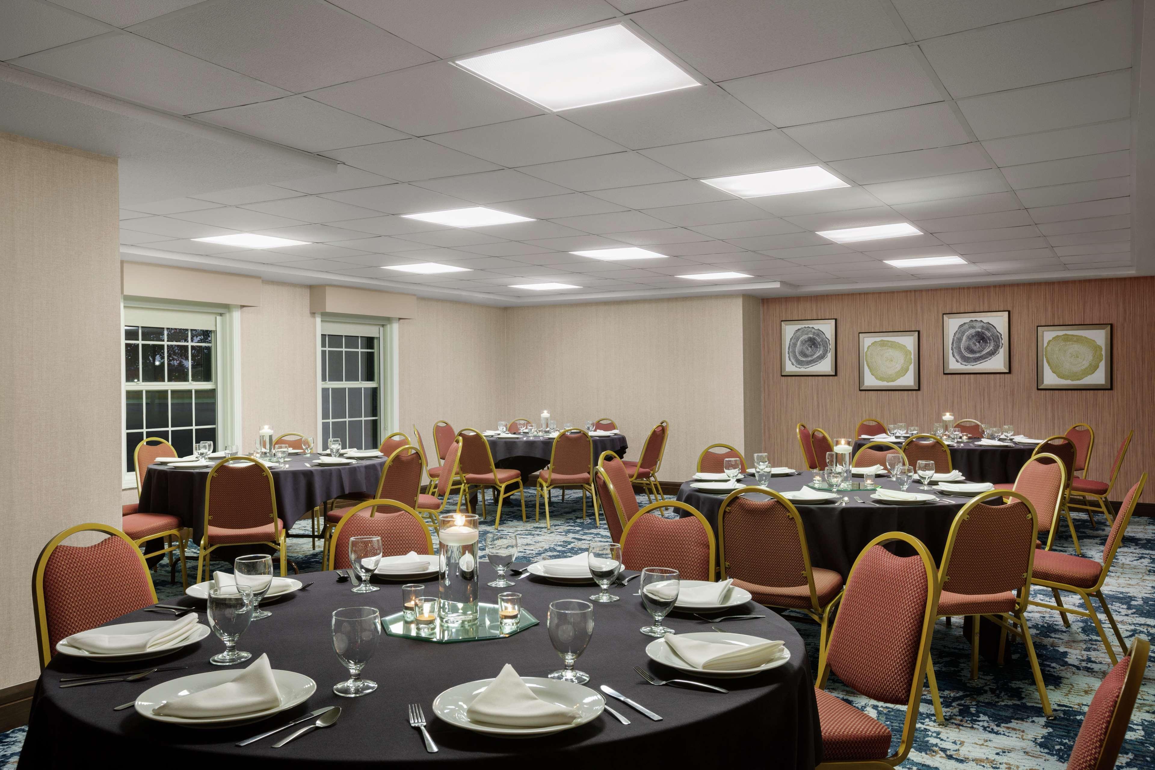 Homewood Suites By Hilton Kansas City Airport Esterno foto
