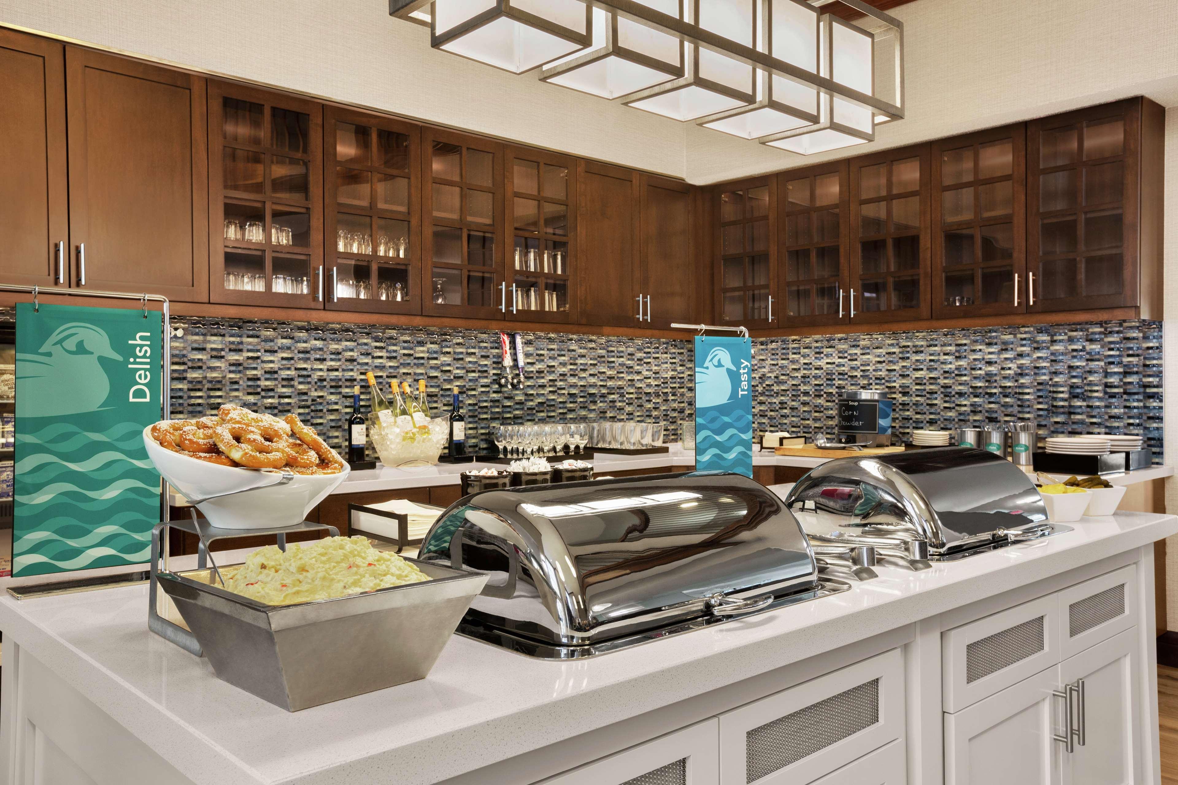 Homewood Suites By Hilton Kansas City Airport Esterno foto