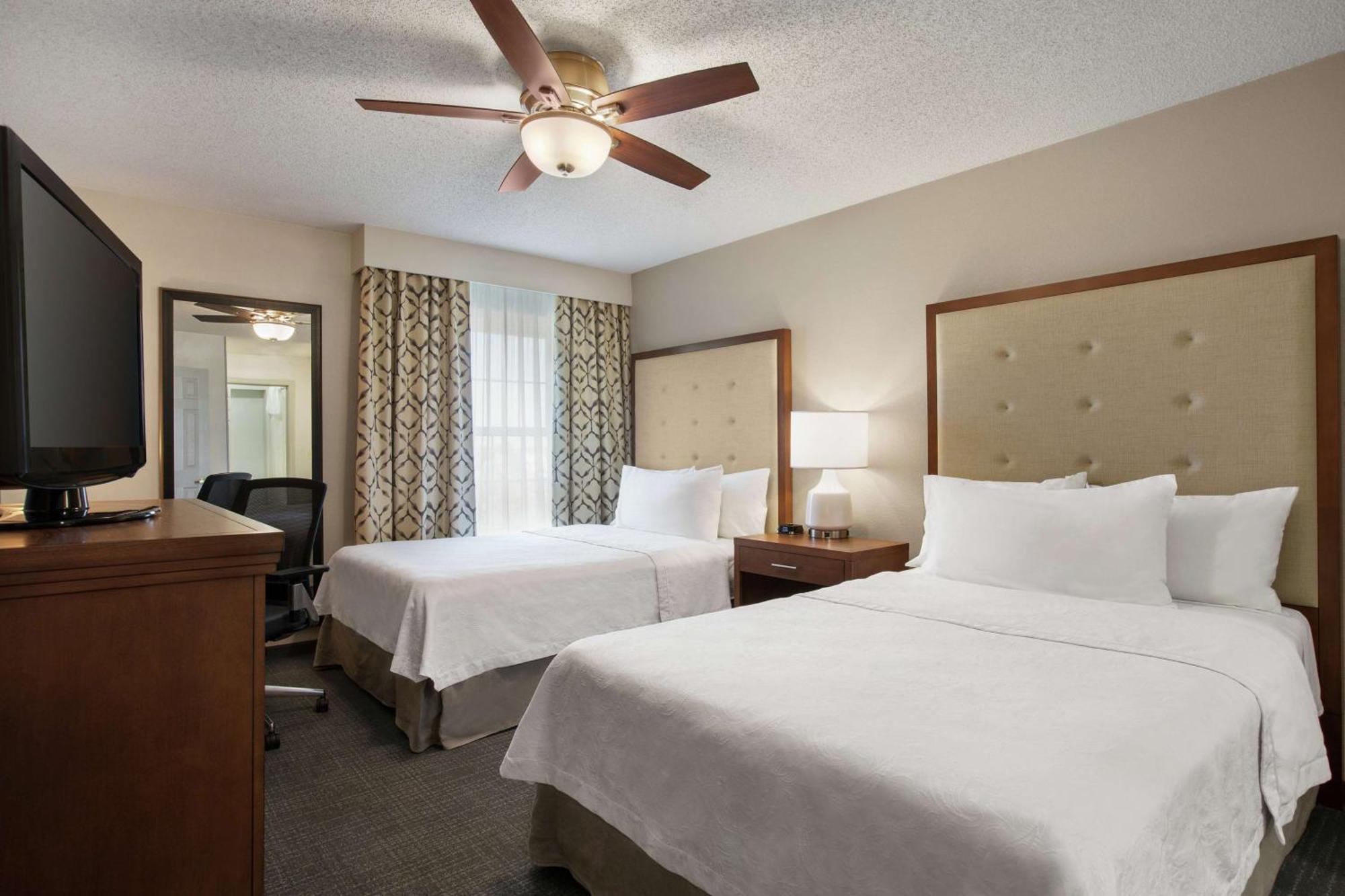 Homewood Suites By Hilton Kansas City Airport Esterno foto