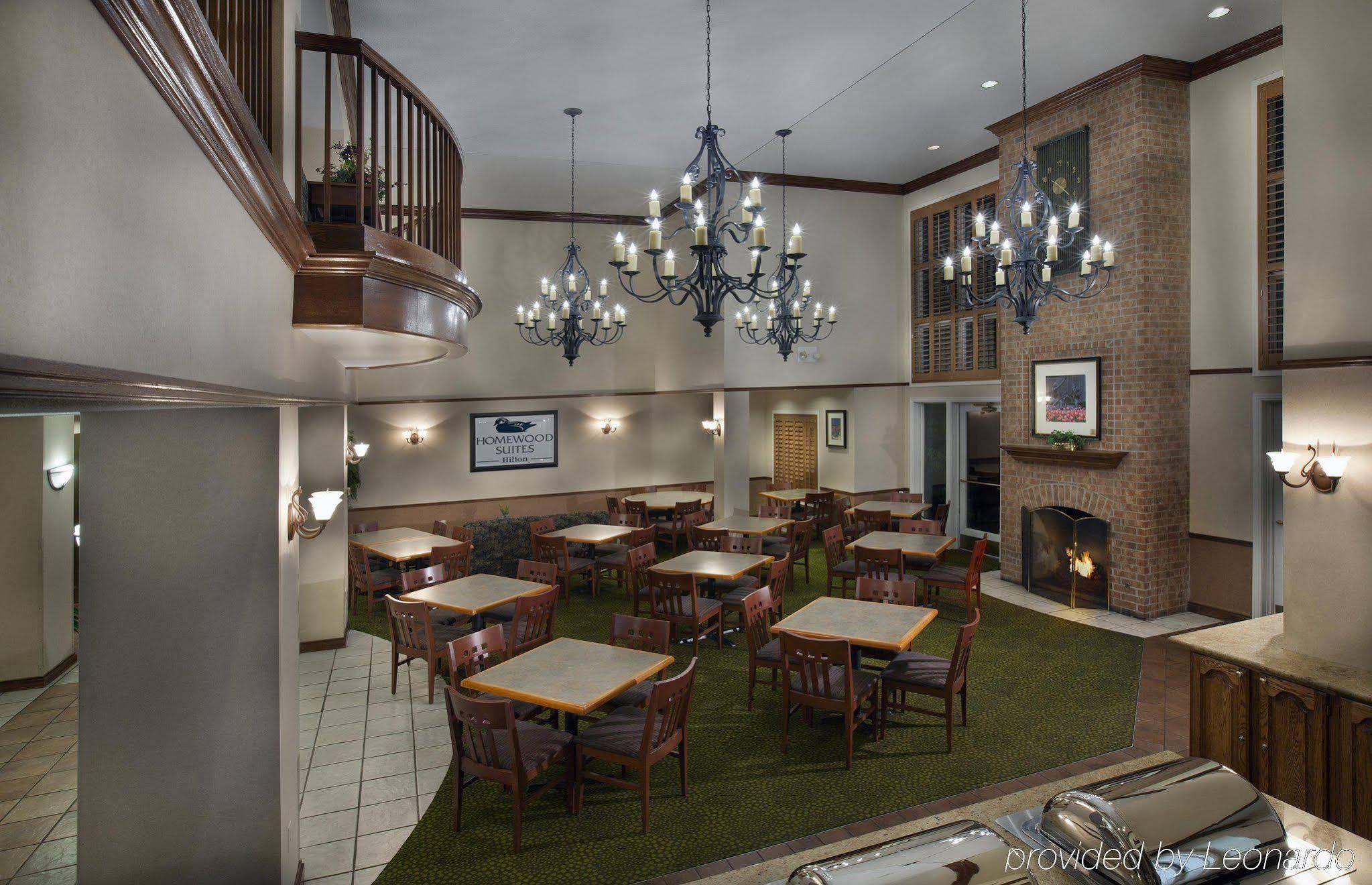 Homewood Suites By Hilton Kansas City Airport Esterno foto